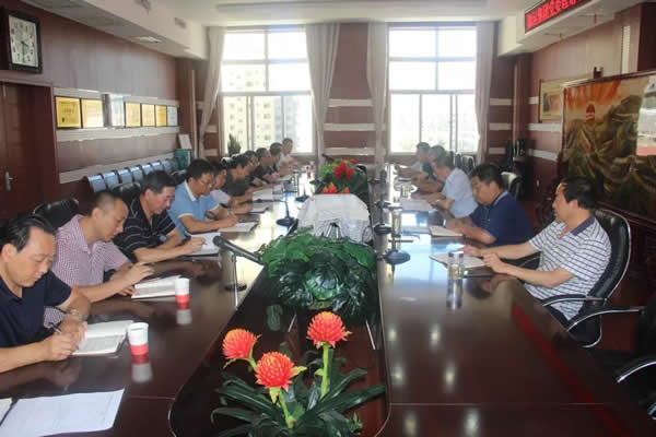 隴運(yùn)集團(tuán)公司黨委理論學(xué)習(xí)中心組召開2019年度第三次學(xué)習(xí)(擴(kuò)大)會(huì)議